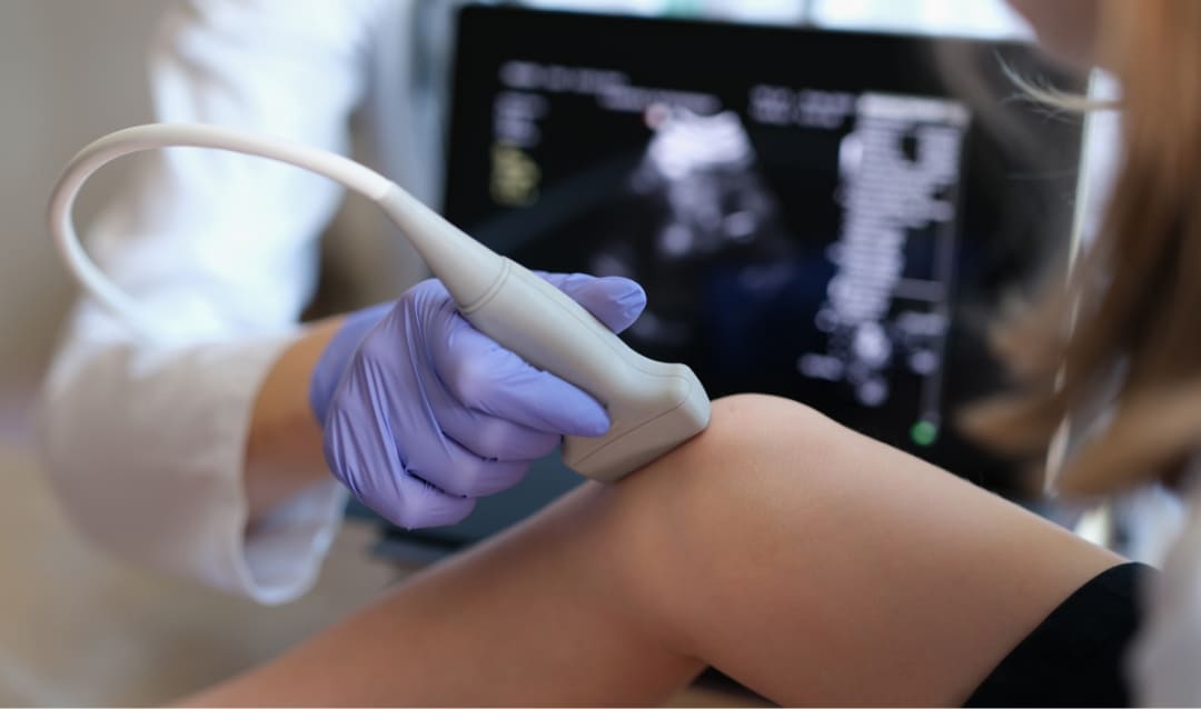 精密な検査機器を用いた